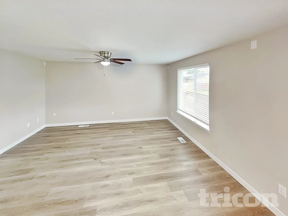 Building Photo - 6509 NE 139th Ct