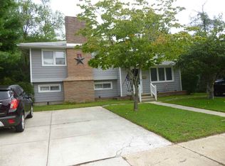 42 Colonial Ave, Cape May Court House, NJ 08210
