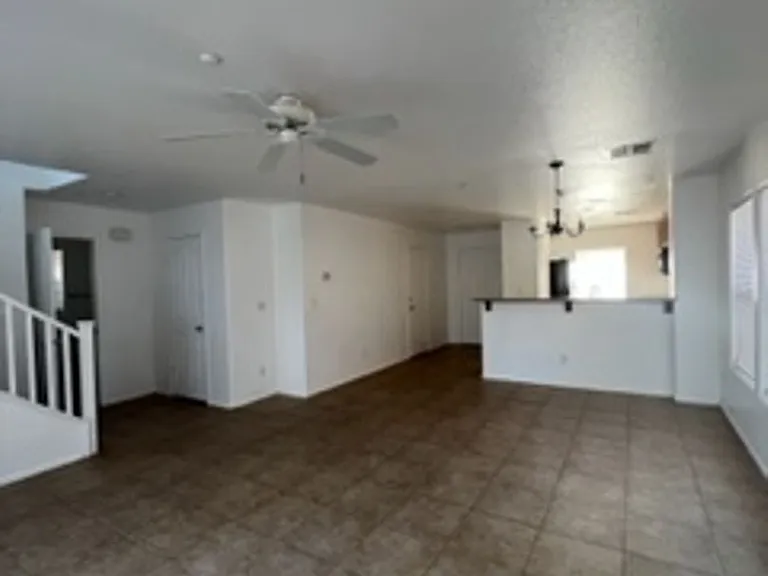 1172 Paradise Desert Ave — Photo 12