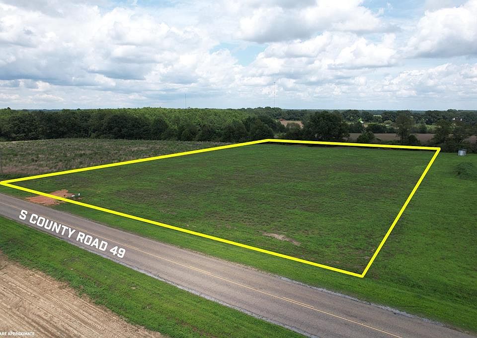 1st image of 1211 S County Road 49