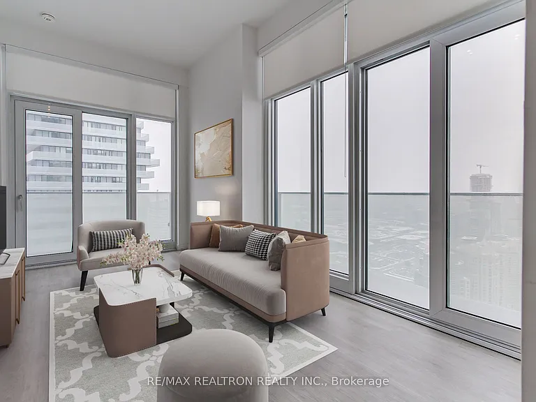 25 Greenview Ave W #2515 — Photo 48