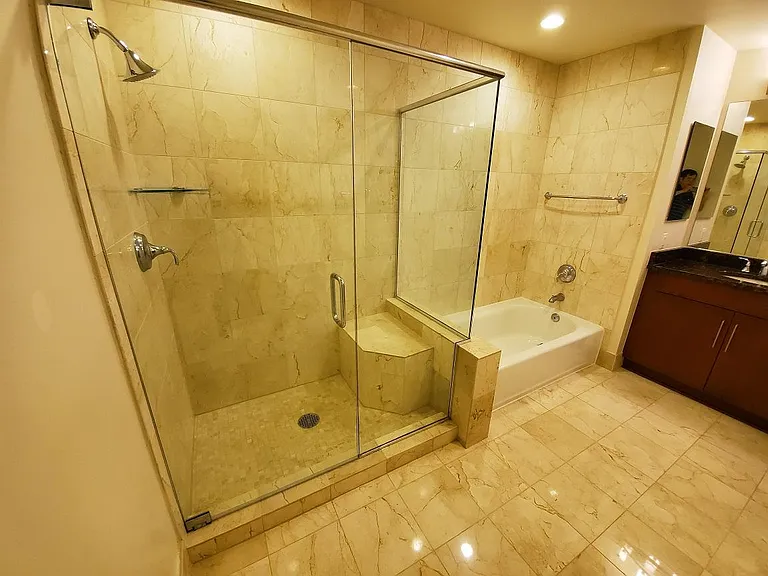 8220 Crestwood Heights Dr — Photo 27