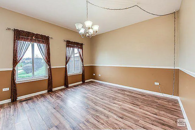 3210 Hoffman St — Photo 3