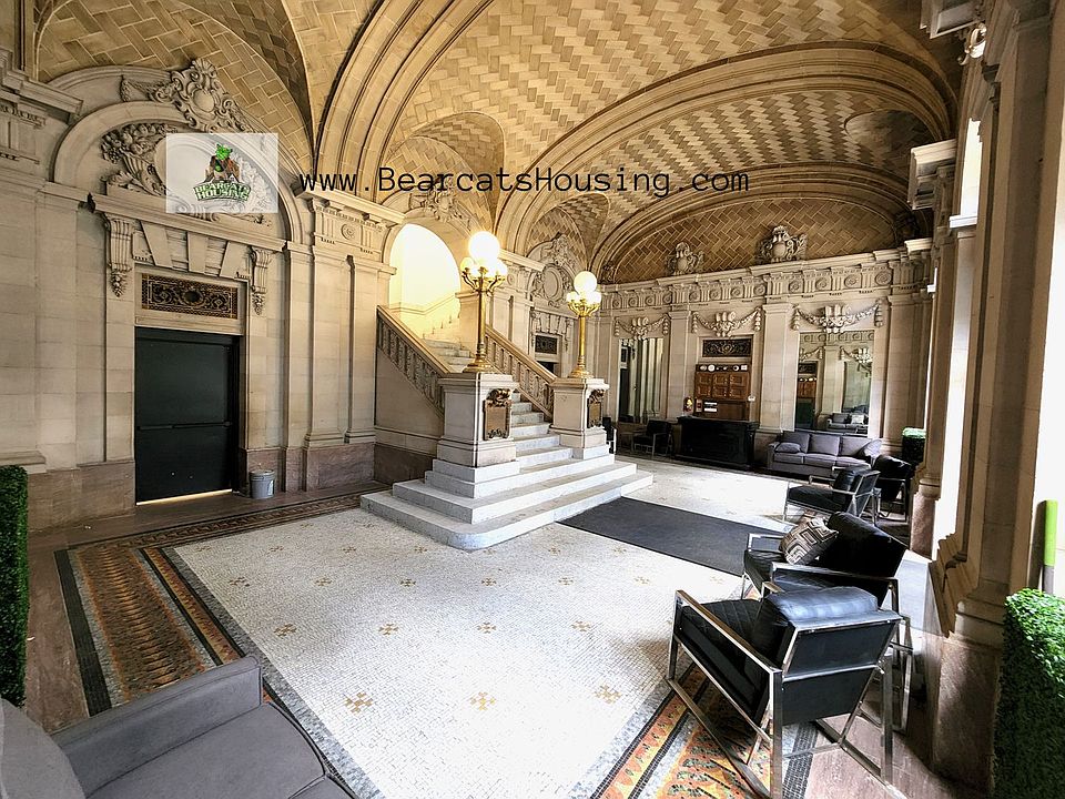 Building Photo 5