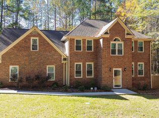 105 Queens Gate, Fayetteville, GA 30215