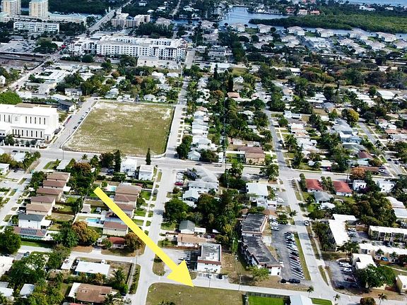 5th image of 0 SW 2nd Avenue