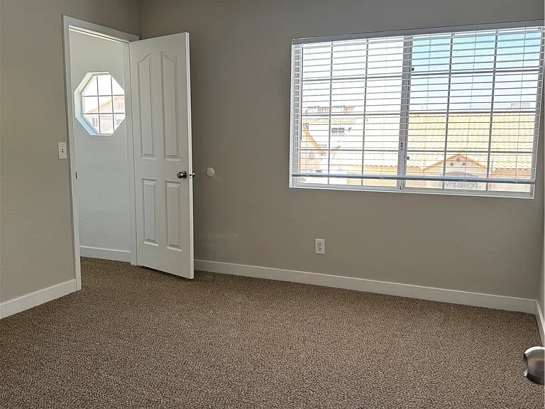 7409 Bush Garden Ave — Photo 38