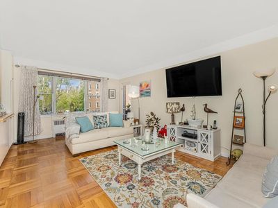 2711 Henry Hudson Parkway #3C, Bronx, NY, 10463