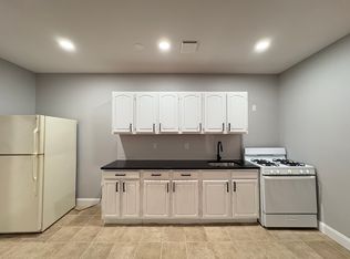 205 Union St APT 14, Jersey City, NJ 07304