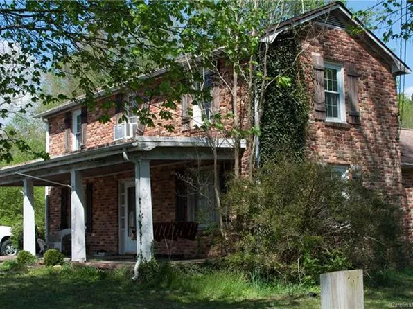 831 River Hill Rd, Statesville, NC 28625