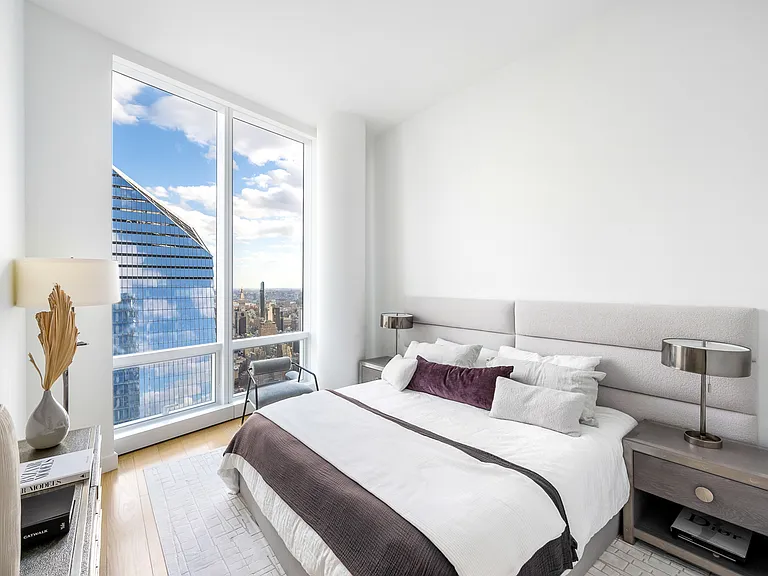 15 Hudson Yards #72F — Photo 6
