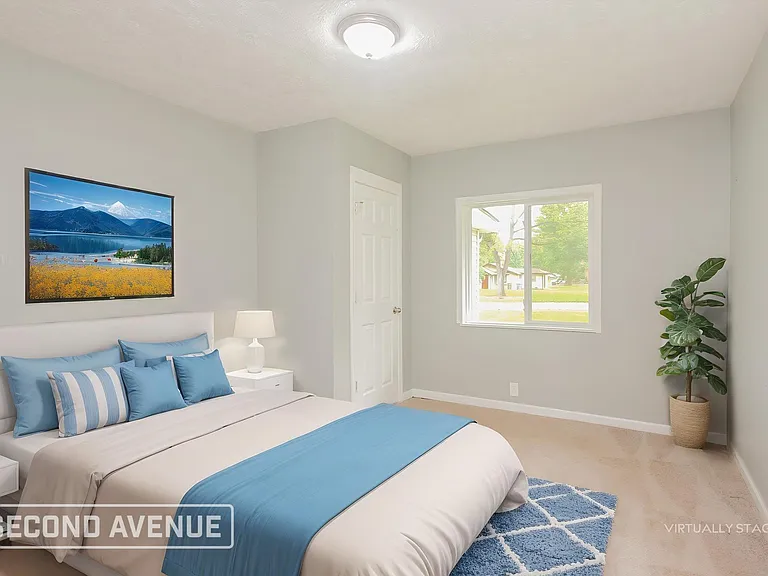 3636 N Dearborn St — Photo 13