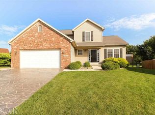 1407 Setter St, Normal, IL 61761