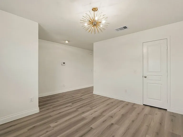6810 Cortenridge Ln — Photo 6