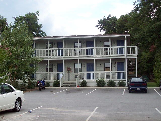 1st image of 123 Lanier Dr APT 01