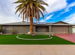 18002 N Broken Bow Ct, Sun City, AZ 85373