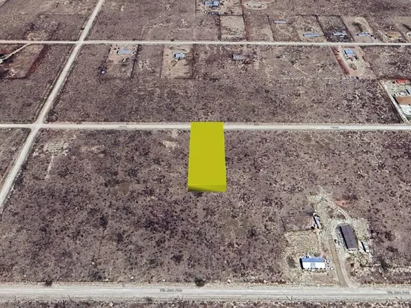 Espejo Ave #B6-l5-u3, Moriarty, NM 87035