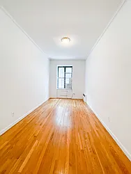 Rented by Urban Real Estate Inc