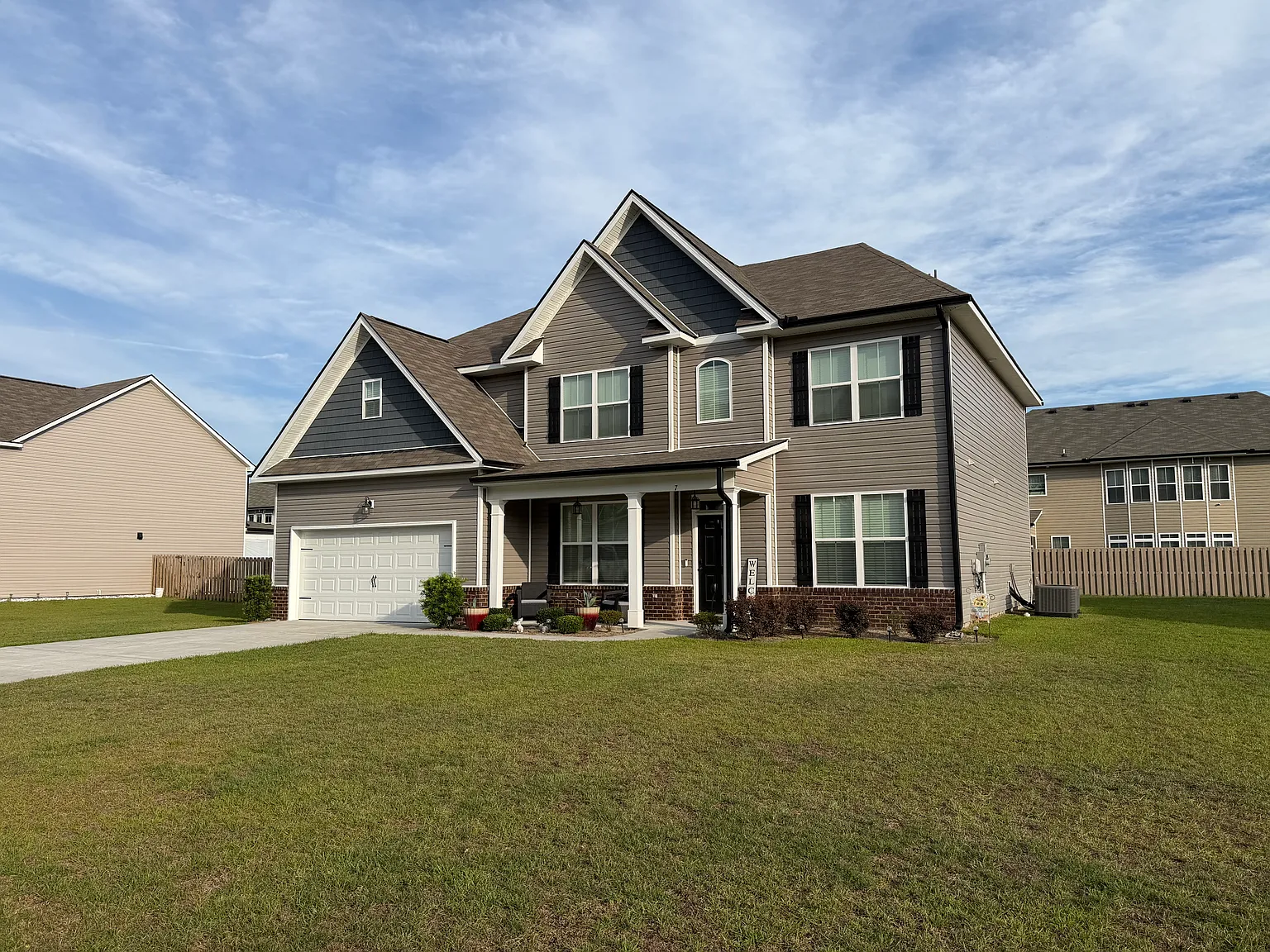 5 bed, 3450 sqft, $3,000 — Photo 2