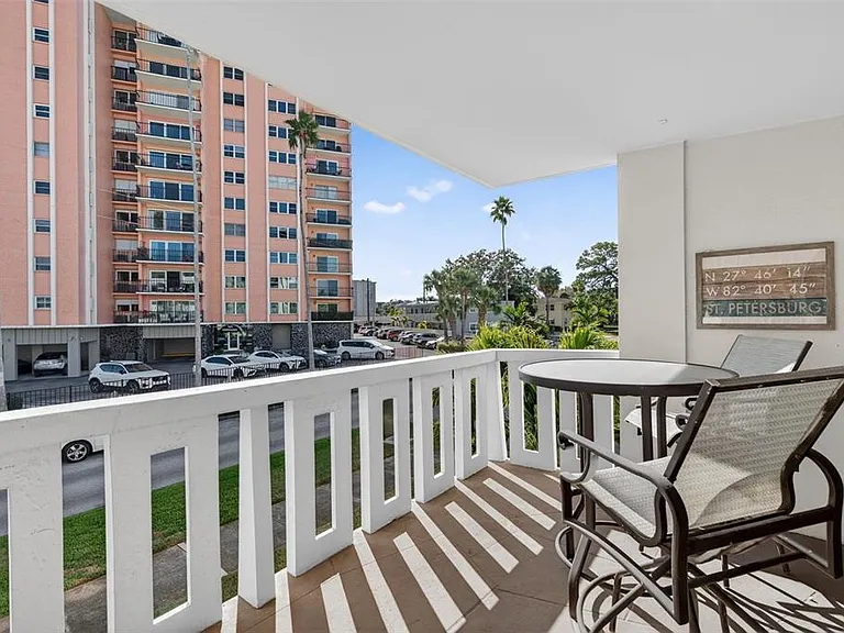 1200 N Shore Dr NE #201 — Photo 26