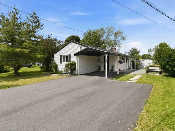 133 Charlottetown Way, Halifax, NS B2W 3A7
