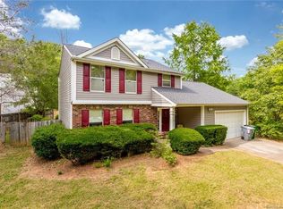 4732 Marthas Ridge Dr, Charlotte, NC 28212