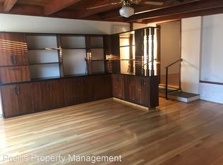 10855 Noble Ave, Mission Hills, CA 91345