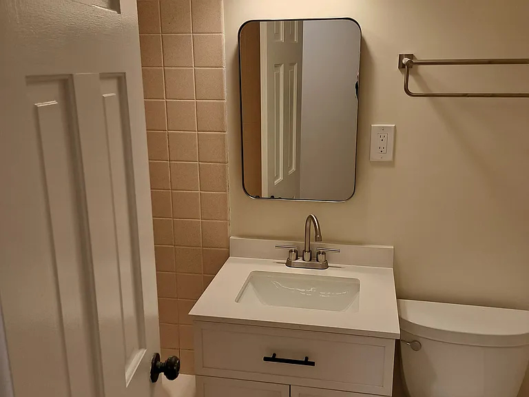 617 Dauphine St #9 — Photo 13
