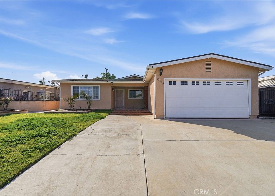 1st image of 13515 Bona Vista Ln