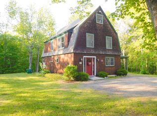 22 Turtle Cove Ln, Litchfield, ME 04350