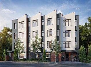 394 McGrath Hwy #404, Somerville, MA 02143