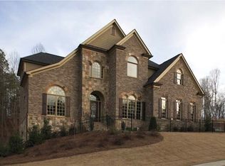 5643 Livesage Dr, Atlanta, GA 30349