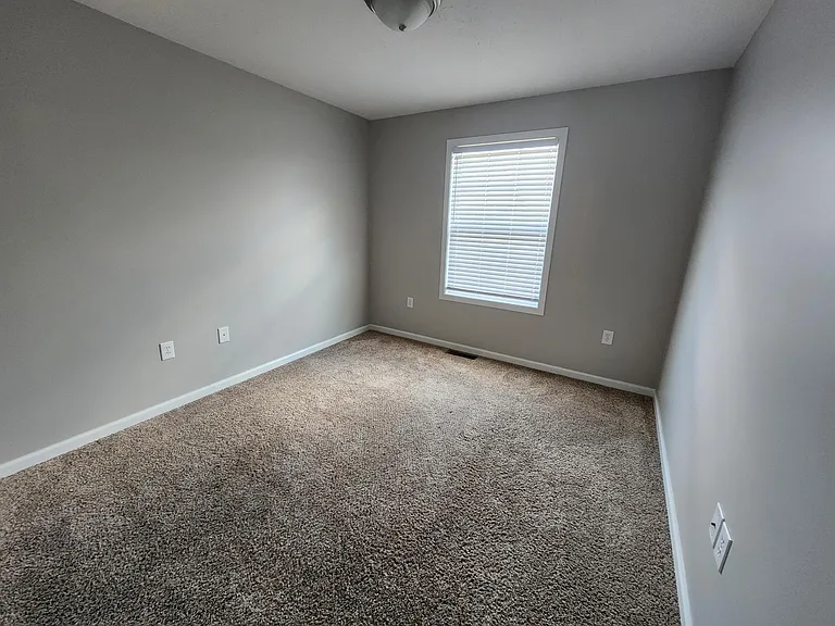 156 Hampton Way #156 — Photo 8
