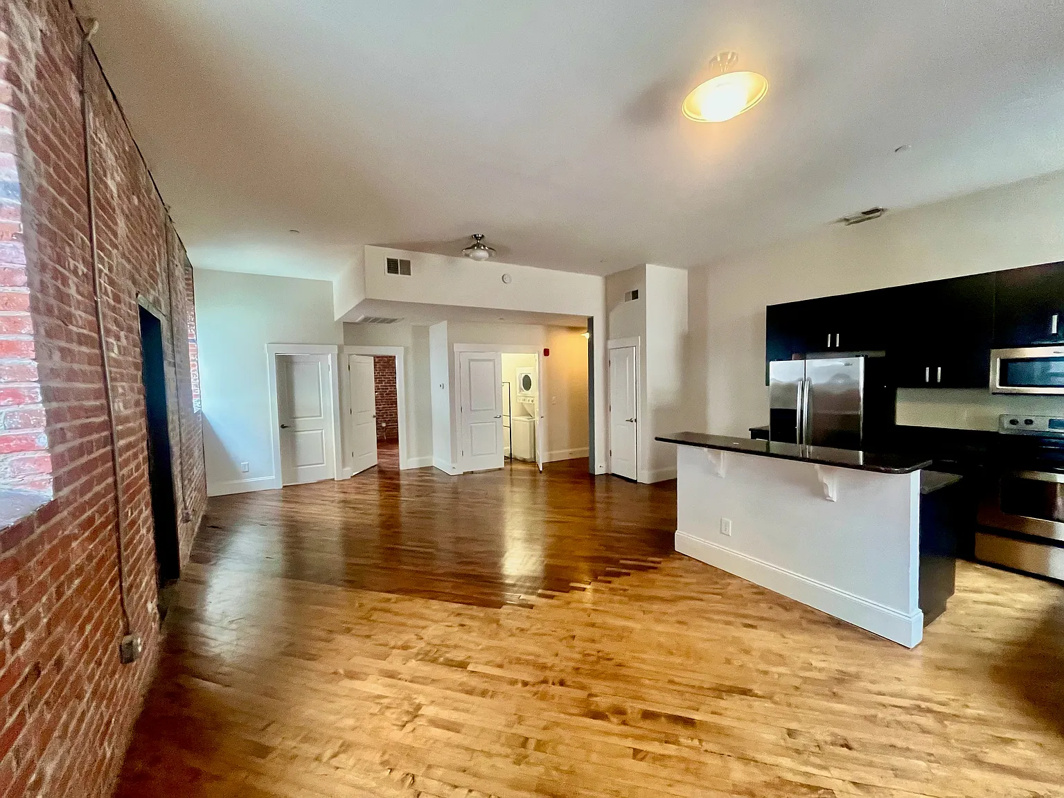1 bed, $1,520 — Photo 3