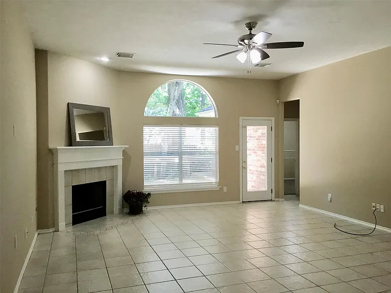14 Heron Hollow Ct — Photo 23