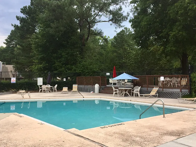 149 Brookberry Cir — Photo 3
