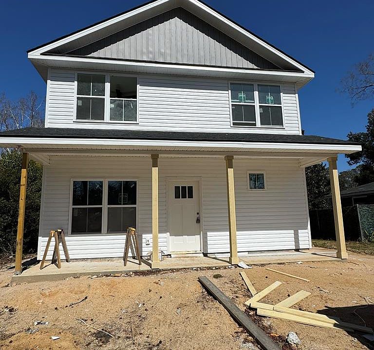 1st image of 1 Seminole St