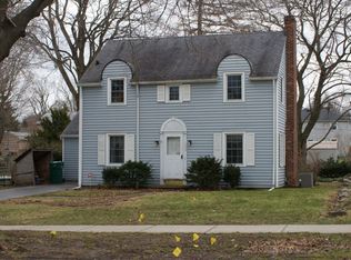 133 Colebrook Dr, Rochester, NY 14617