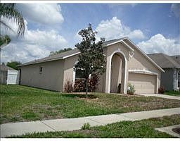 2nd image of 3118 Castle Rock Cir