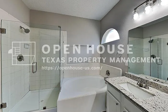 2709 Cherokee Trl — Photo 11