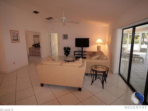 4th image of 4930 SW 8th Pl
