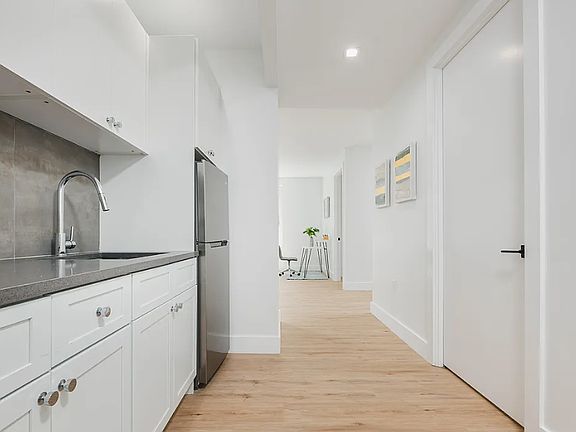 3rd image of 2510 Bedford Ave APT 4C