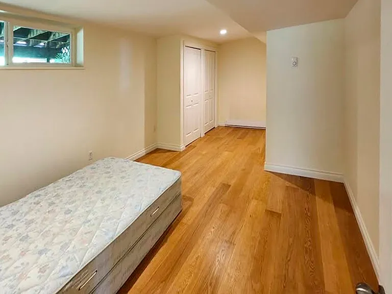 1027 Gatensbury Rd — Photo 8