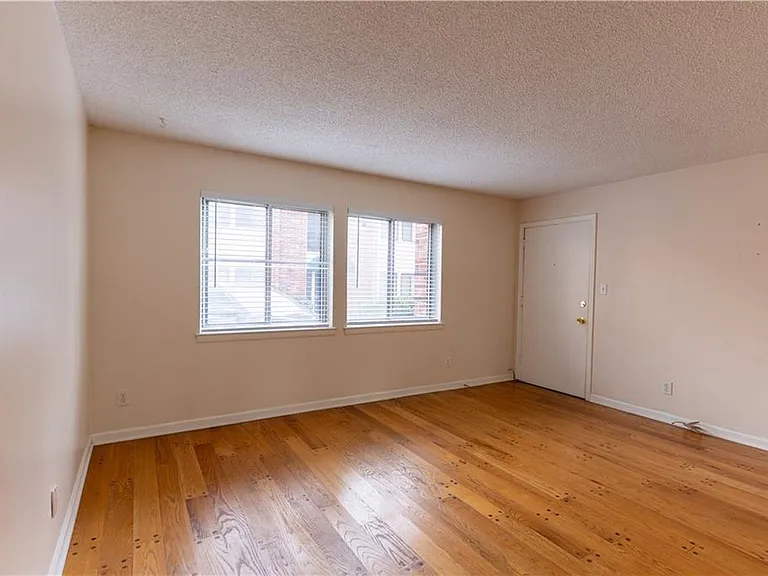 4266 Roswell Rd NE #K2 — Photo 11