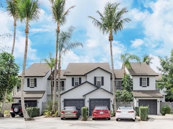 1649 Hawthorne Pl, Wellington, FL 33414