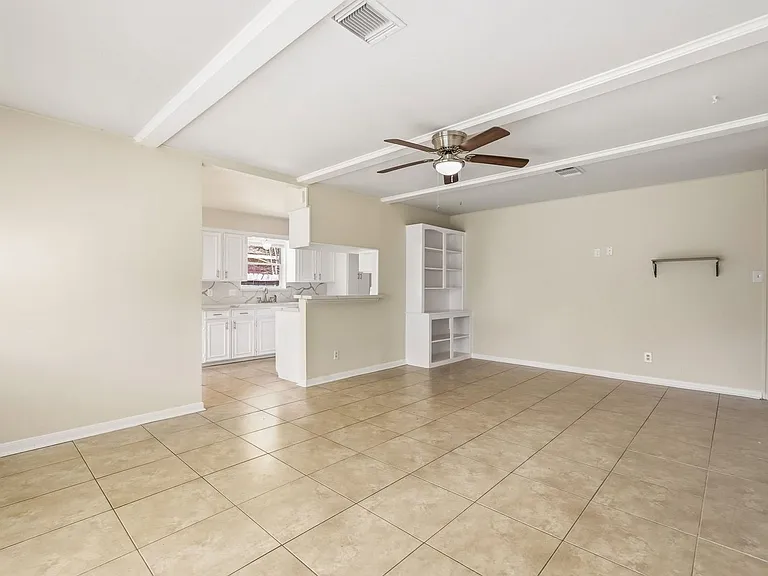 12607 Dakar Dr — Photo 5