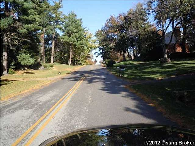 2nd image of 3421 Hillvale Rd