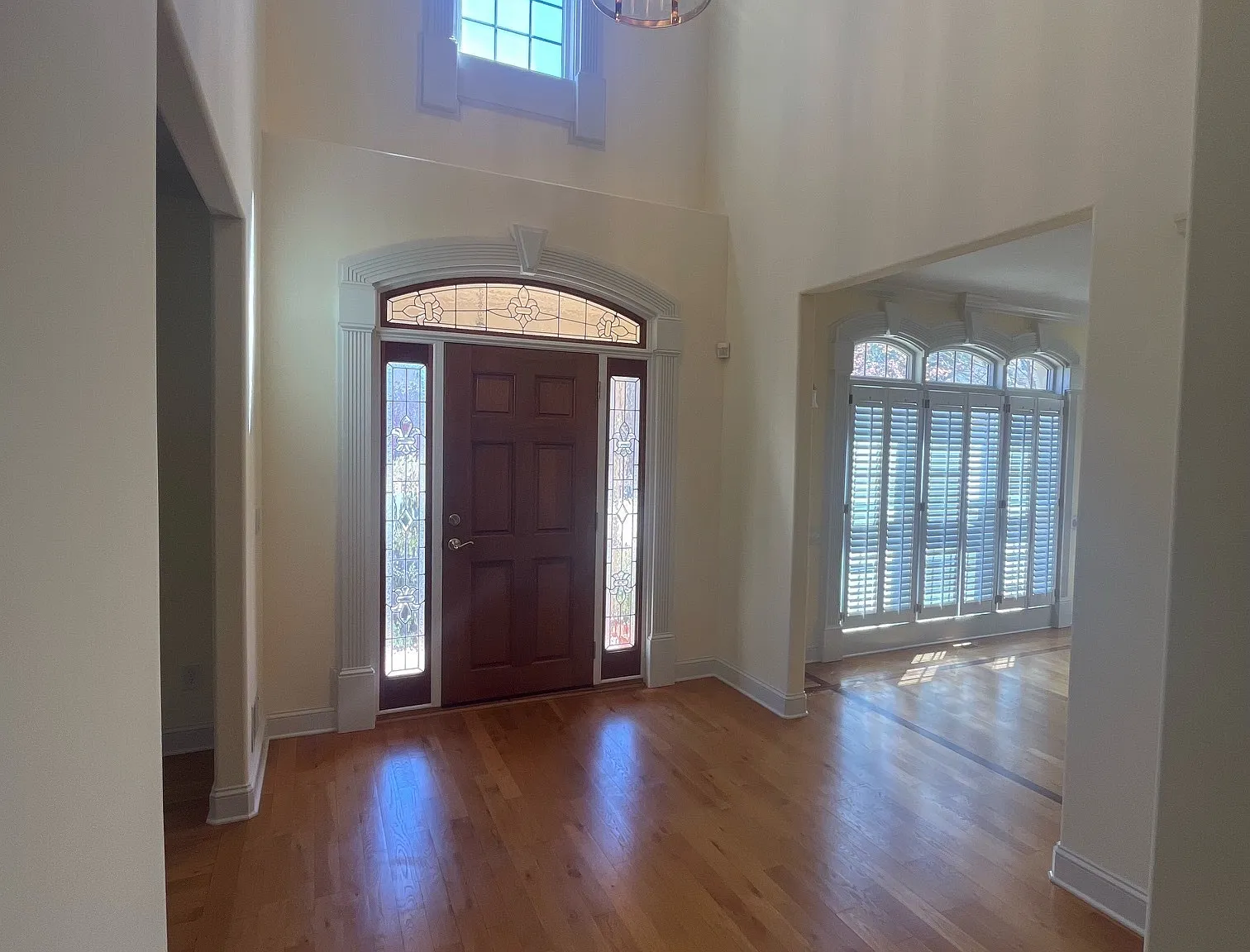 4 bed, 7.0 bath, 3085 sqft, $3,400 — Photo 4