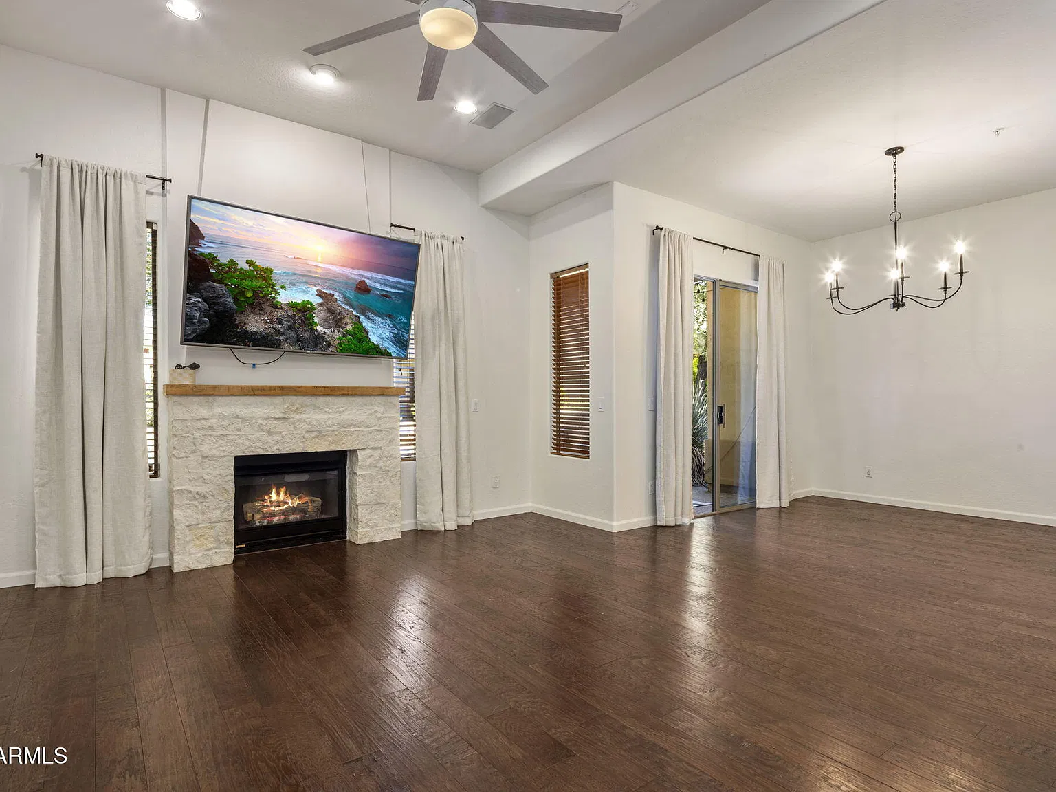 20802 Grayhawk Dr — Photo 4