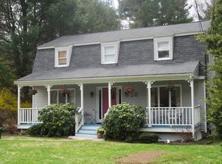 10 Lodge Rd, Wayland, MA 01778